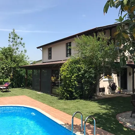 Willa Kirkpinar - Isitmali Havuz