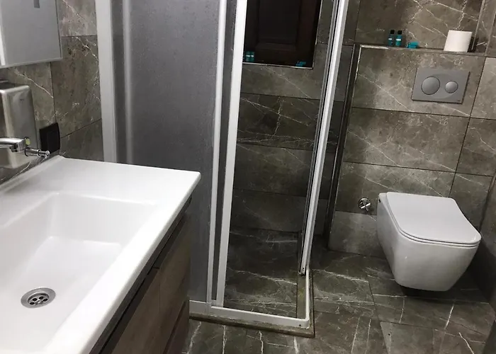 Kirkpinar - Isitmali Havuz *